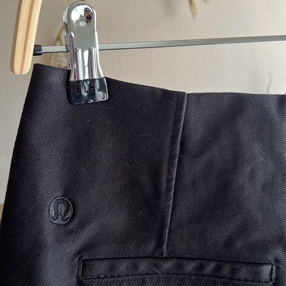 Lulu shorts - Picture 3 of 4